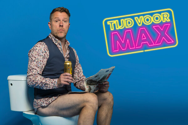 Cabaretier Max van den Burg met Tijd Voor Max aanstaande zaterdag in Theater Myllesweerd