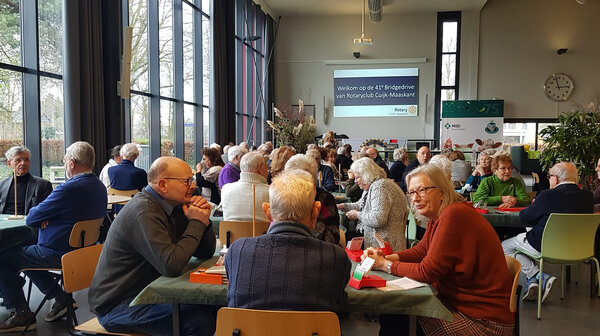 Succesvolle bridgedrive georganiseerd door Rotary club Cuijk Maaskant